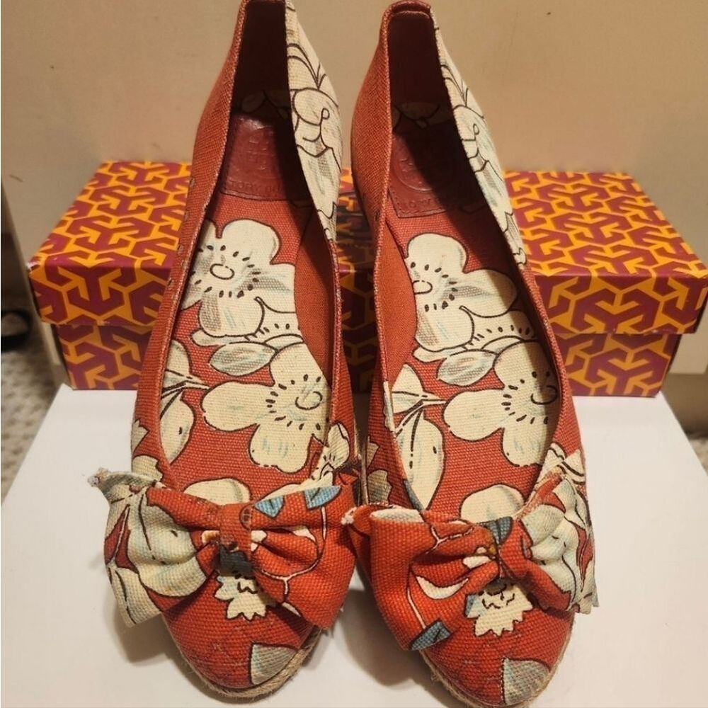 Tory Burch "Tasmin" Floral Print Canvas Jute Sole Flat Espadrilles Sz.7 $218